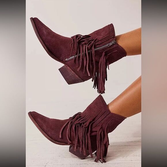 FREE PEOPLE LAWLESS FRINGE WESTERN SUEDE ANKLE BOOT NEW - Picture 1 of 6